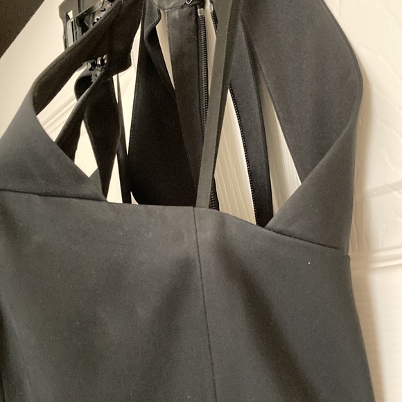 Black formal gown - Picture 6 of 13